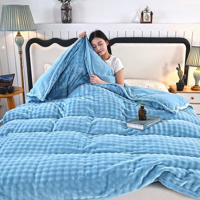 91家纺网 家纺一手货源 找家纺 昊恩毛毯 2025新款双面牛奶绒被套 单被套被套单件 天蓝