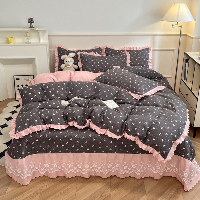 91家纺网 家纺一手货源 找家纺 金梦家居 2025新款针织棉床盖夏被四件套 樱桃之恋