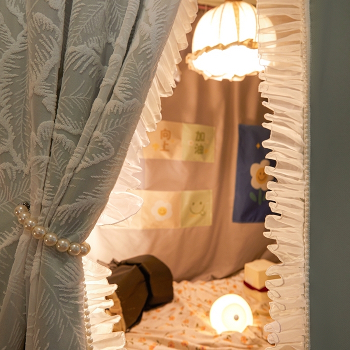 91家纺网 家纺一手货源 找家纺 飞轮海蚊帐 2025新款雪尼尔法式遮光床帘-XD系列 芭蕉叶-芥末绿