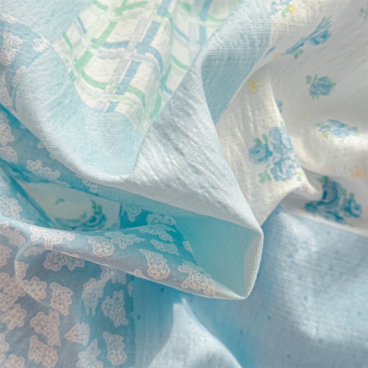 91家纺网 家纺一手货源 找家纺 多品家纺 2025新款超柔双层纱学生宿舍单品床垫套 兰花园