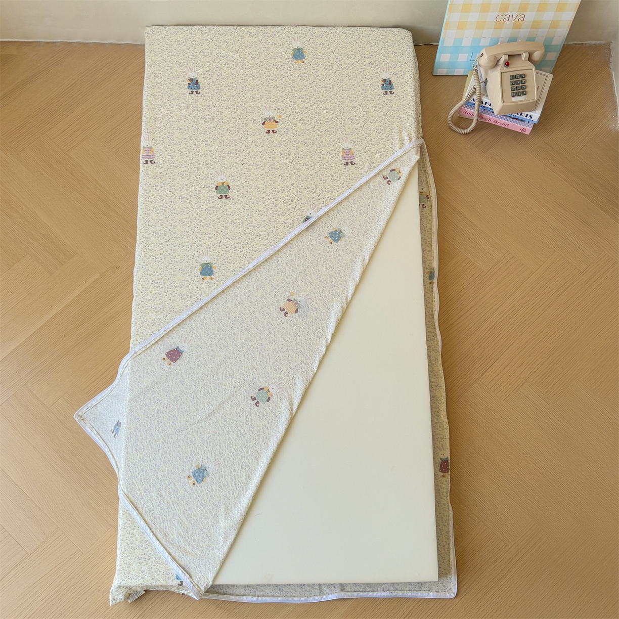 91家纺网 家纺一手货源 找家纺 多品家纺 2025新款超柔双层纱学生宿舍单品床垫套 泡芙兔兔