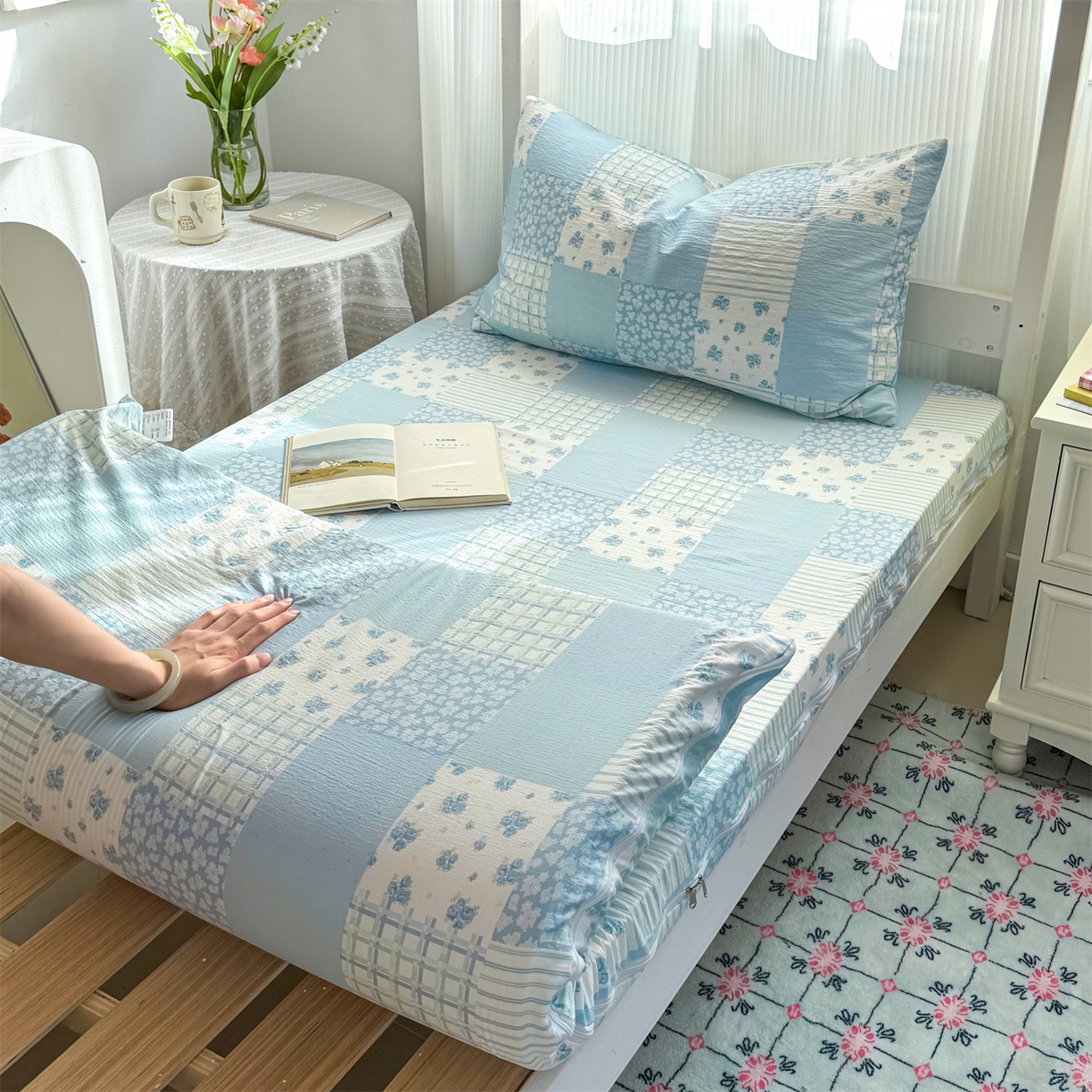 91家纺网 家纺一手货源 找家纺 多品家纺 2025新款超柔双层纱学生宿舍单品床垫套 兰花园