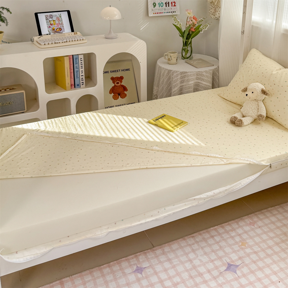 91家纺网 家纺一手货源 找家纺 多品家纺 2025新款超柔双层纱学生宿舍单品床垫套 心动