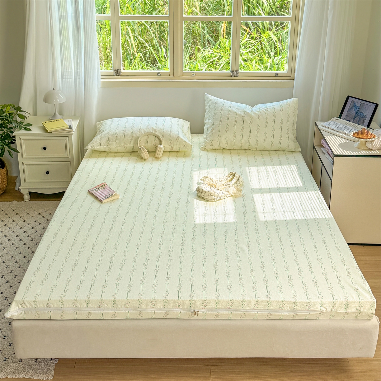 91家纺网 家纺一手货源 找家纺 多品家纺 2025新款超柔双层纱大床单品床垫套 绿藤