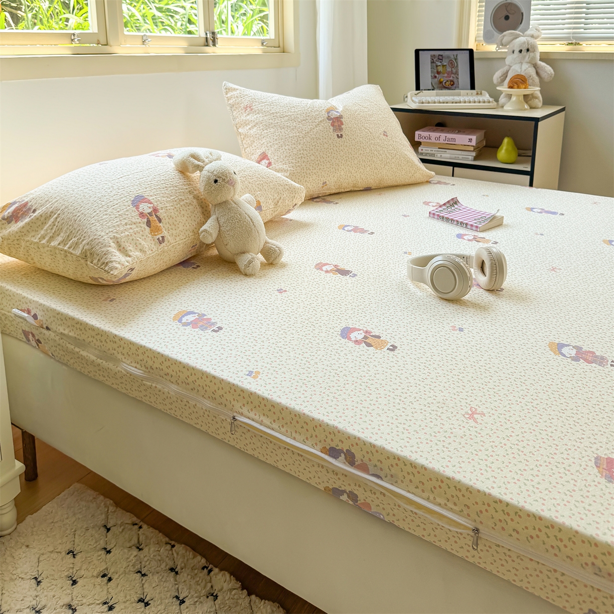 91家纺网 家纺一手货源 找家纺 多品家纺 2025新款超柔双层纱大床单品床垫套 米塔丫丫