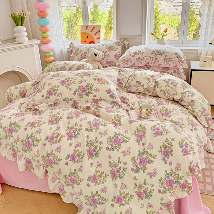 91家纺网 家纺一手货源 找家纺 芷凡家纺 2025新款A类加厚超柔水洗棉花边款韩式四件套 花开曼舞