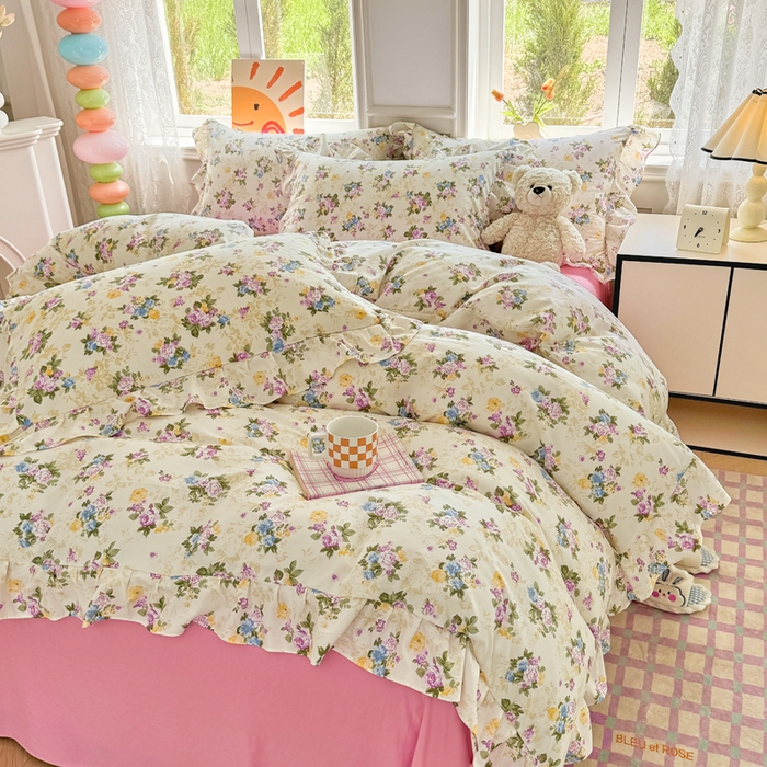 91家纺网 家纺一手货源 找家纺 芷凡家纺 2025新款A类加厚超柔水洗棉花边款韩式四件套 月影花开