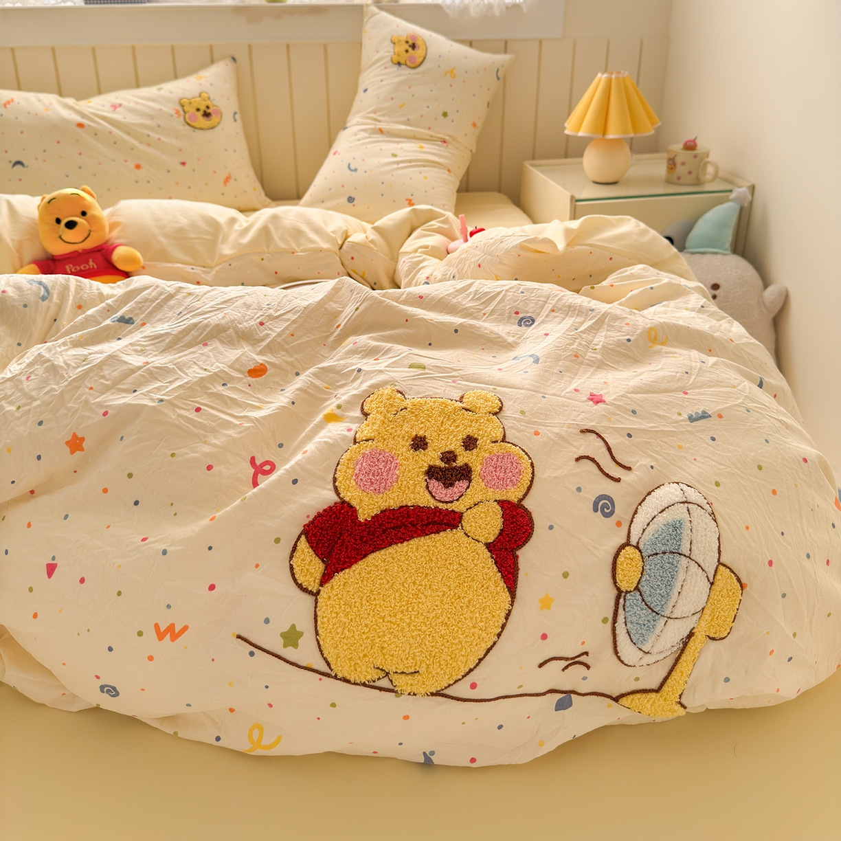 91家纺网 家纺一手货源 找家纺 罗亿家纺 2025新款云感双层纱卡通毛巾绣四件套(小清新系列)） 夏日小熊