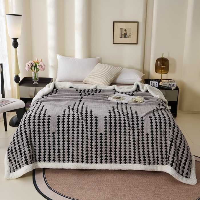 91家纺网 家纺一手货源 找家纺 （总）馨米莱家纺 2025新款双层阳离子塔芙绒复台毯