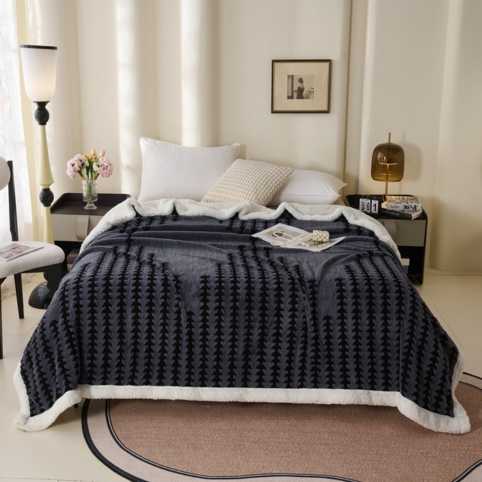 91家纺网 家纺一手货源 找家纺 （总）馨米莱家纺 2025新款双层阳离子塔芙绒复台毯