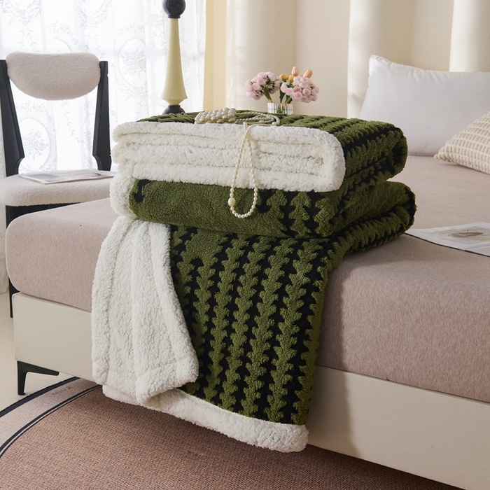 91家纺网 家纺一手货源 找家纺 馨米莱家纺 2025新款双层阳离子塔芙绒复台毯 草绿色