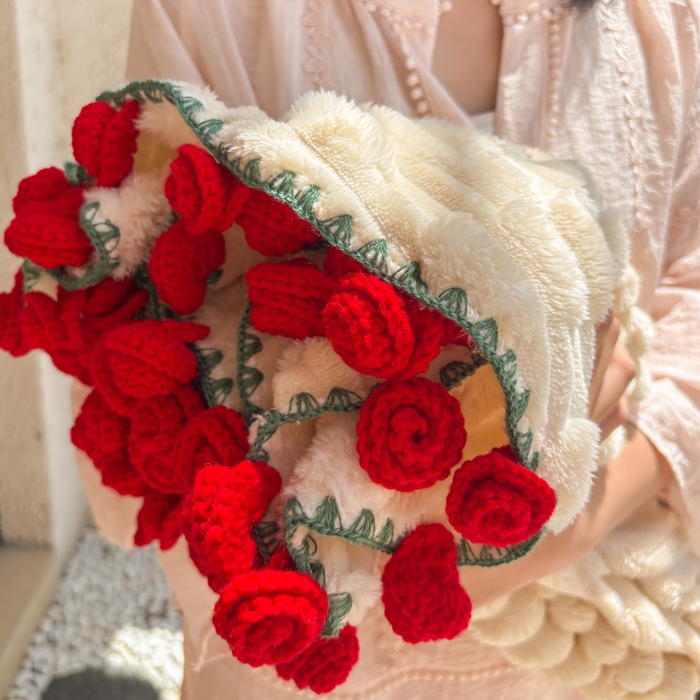 91家纺网 家纺一手货源 找家纺 （总）潮邦创意家居2025新款手工毛线编织竹纹绒玫瑰花束毯