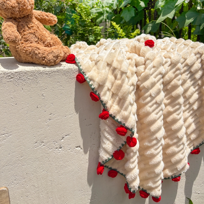 91家纺网 家纺一手货源 找家纺 （总）潮邦创意家居2025新款手工毛线编织竹纹绒玫瑰花束毯