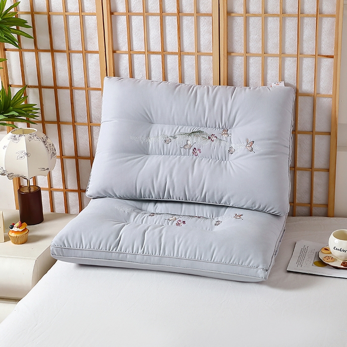 大熊枕芯 2025新款亲肤舒适糯糯棉护颈枕枕头枕芯 红色 48x74cm/对