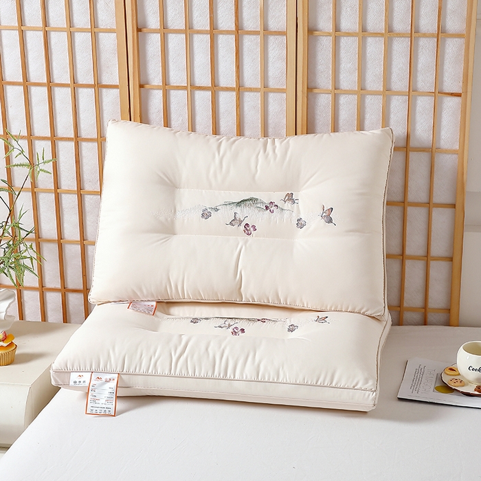 大熊枕芯 2025新款亲肤舒适糯糯棉护颈枕枕头枕芯 白色 48x74cm/只