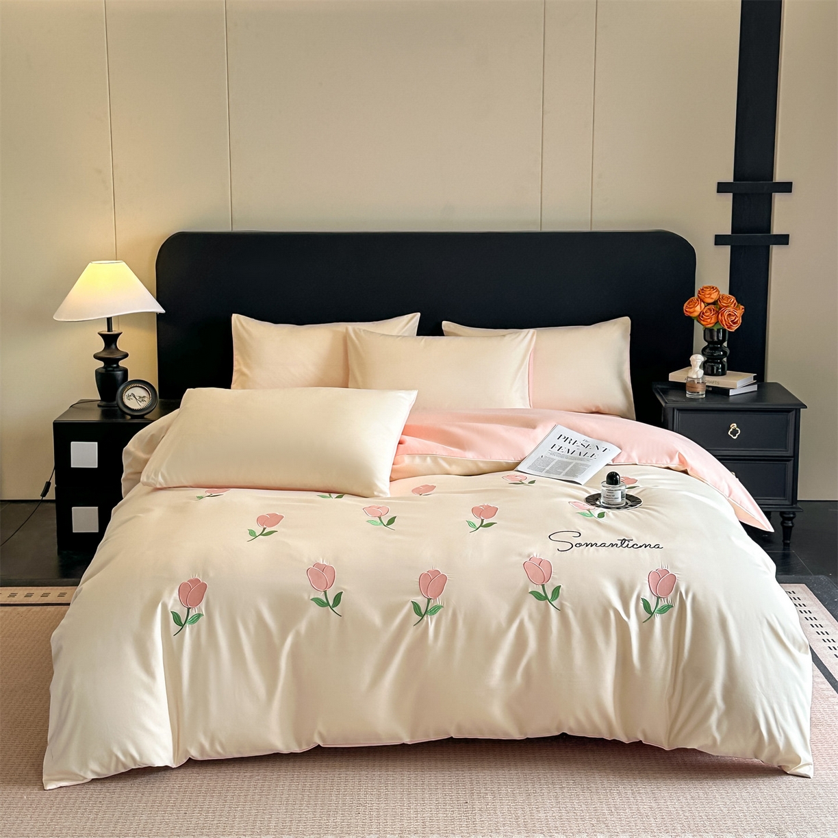 91家纺网 家纺一手货源 找家纺 小久久（小九九） 2025新款亲肤水洗棉刺绣满绣四件套 花朵-奶昔白+奶油粉