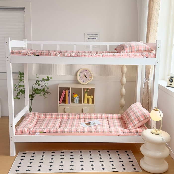 91家纺网 家纺一手货源 找家纺 （总）美尔惠家纺 2025新款无印风100%A类色织水洗棉学生宿舍床垫床褥上下铺床可折叠可水洗学生床垫床褥子