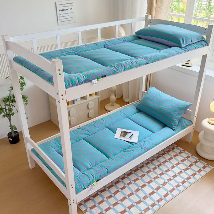 91家纺网 家纺一手货源 找家纺 （总）美尔惠家纺 2025新款无印风100%A类色织水洗棉学生宿舍床垫床褥上下铺床可折叠可水洗学生床垫床褥子