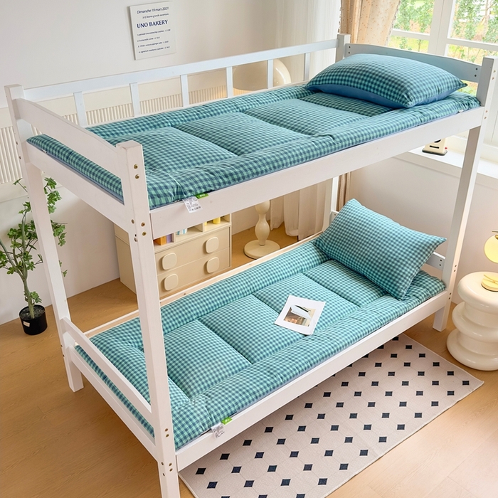 91家纺网 家纺一手货源 找家纺 （总）美尔惠家纺 2025新款无印风100%A类色织水洗棉学生宿舍床垫床褥上下铺床可折叠可水洗学生床垫床褥子