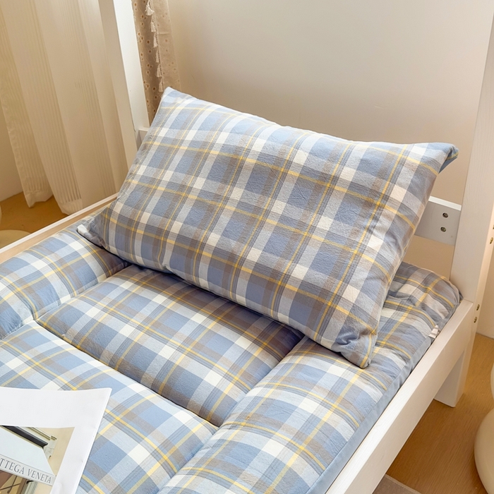 91家纺网 家纺一手货源 找家纺 美尔惠家纺 2025新款无印风100%A类色织水洗棉学生宿舍床垫床褥上下铺床可折叠可水洗学生床垫床褥子 简兮兰