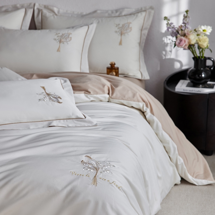 91家纺网 家纺一手货源 找家纺 千朵森 2025新款A类长绒棉刺绣四件套-悠悠芳草 悠悠芳草—金