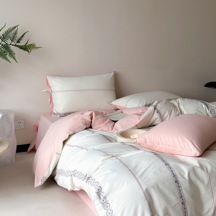 91家纺网 家纺一手货源 找家纺 旷野2025新款全棉A类色织提花四件套 邂逅-樱花粉