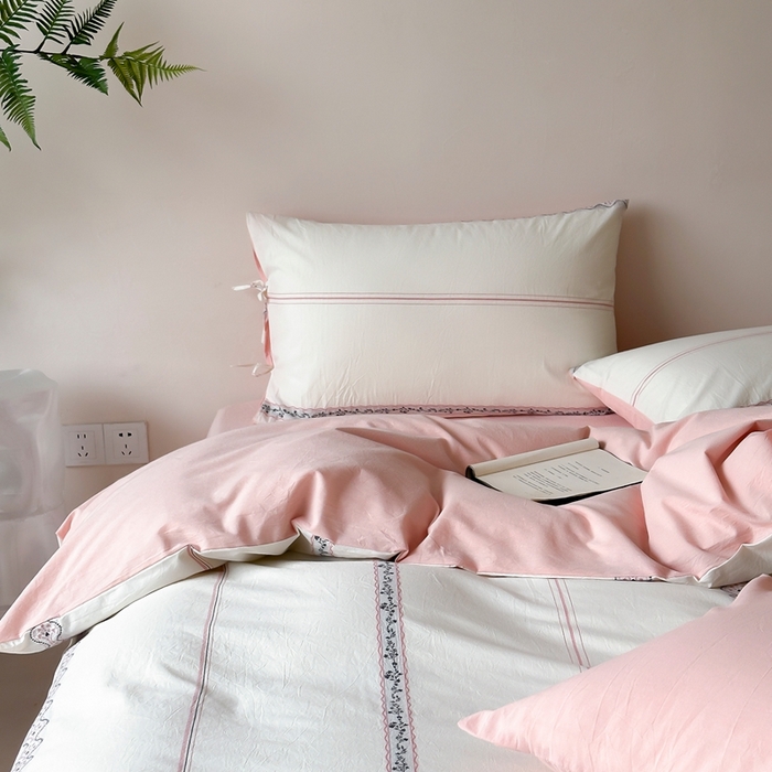 91家纺网 家纺一手货源 找家纺 旷野2025新款全棉A类色织提花四件套 邂逅-樱花粉