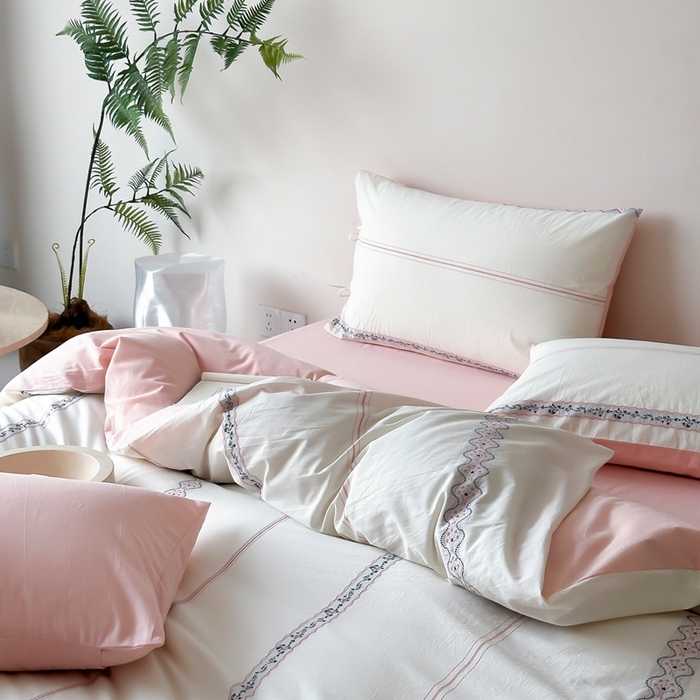 91家纺网 家纺一手货源 找家纺 旷野2025新款全棉A类色织提花四件套 邂逅-樱花粉