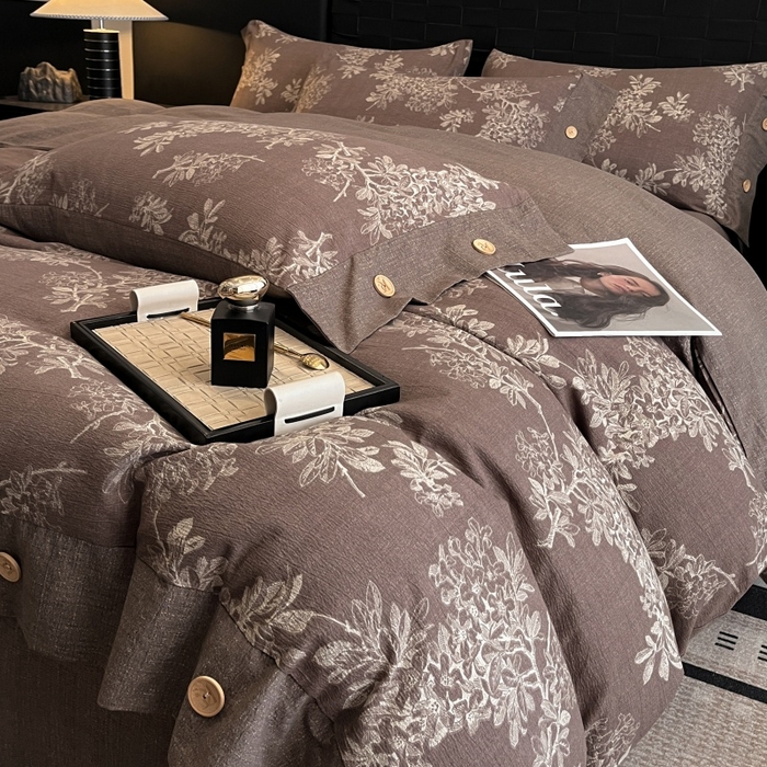 91家纺网 家纺一手货源 找家纺 梦舒羽 2025新款原麻纽扣四件套加厚被套床单宿舍双人床仿亚麻套件 秋意浓