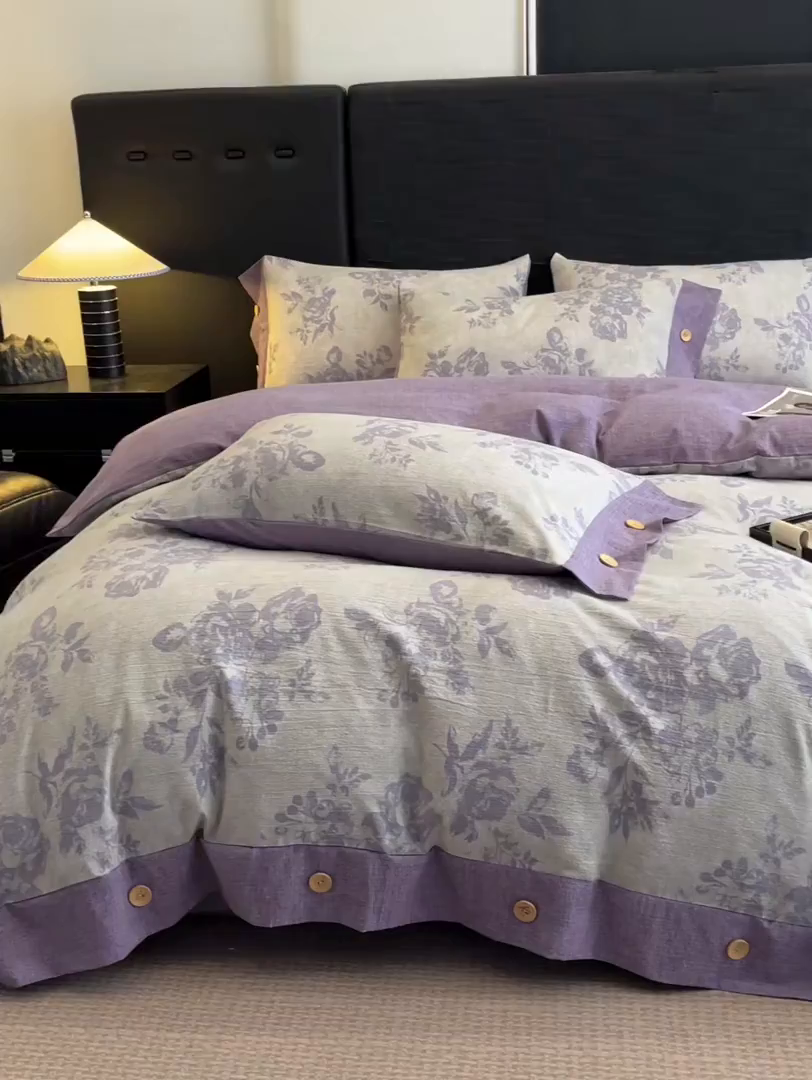 91家纺网 家纺一手货源 找家纺 梦舒羽 2025新款原麻纽扣四件套加厚被套床单宿舍双人床仿亚麻套件 古堡花园-紫