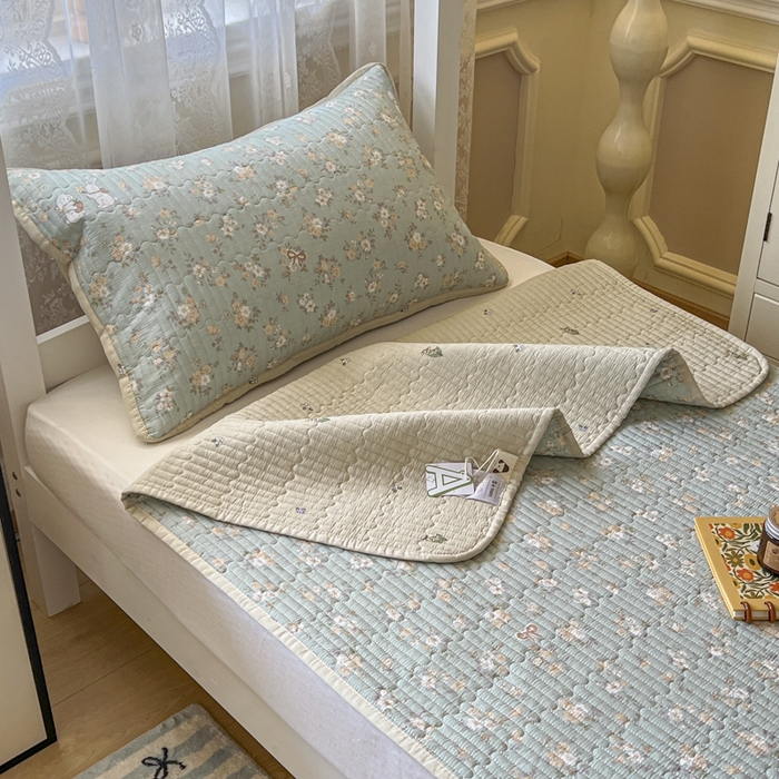 91家纺网 家纺一手货源 找家纺 舒居家纺 2025新款学生高温酵素砂洗双面全棉纯棉床盖 花睿--青草绿