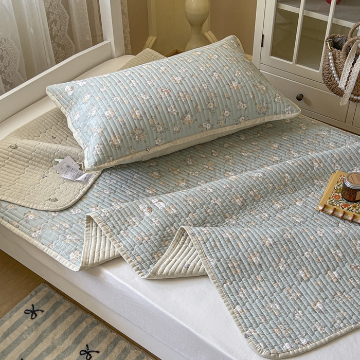 91家纺网 家纺一手货源 找家纺 舒居家纺 2025新款学生高温酵素砂洗双面全棉纯棉床盖 花睿--青草绿