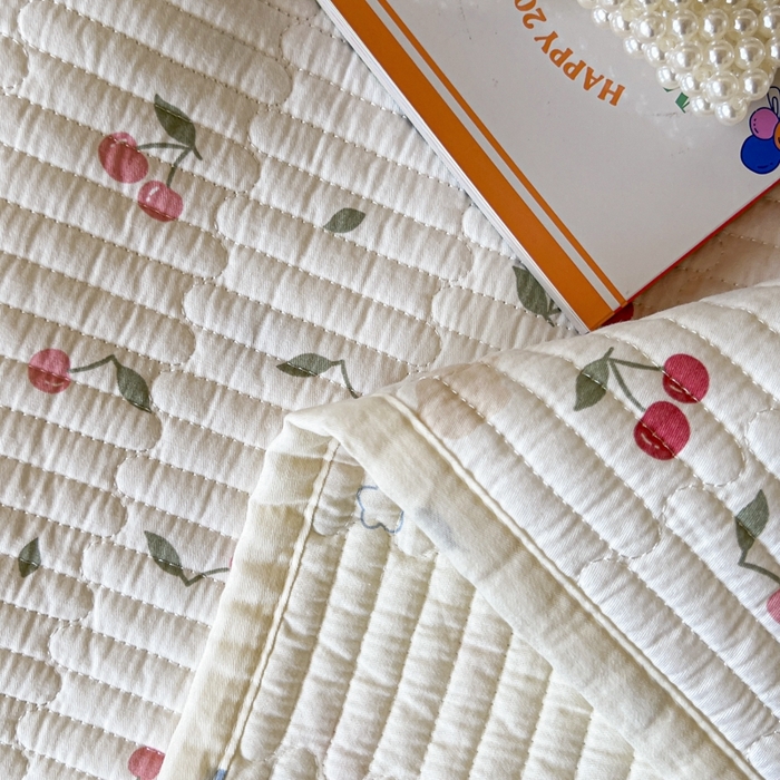 91家纺网 家纺一手货源 找家纺 舒居家纺 2025新款学生高温酵素砂洗双面全棉纯棉床盖 花季少女