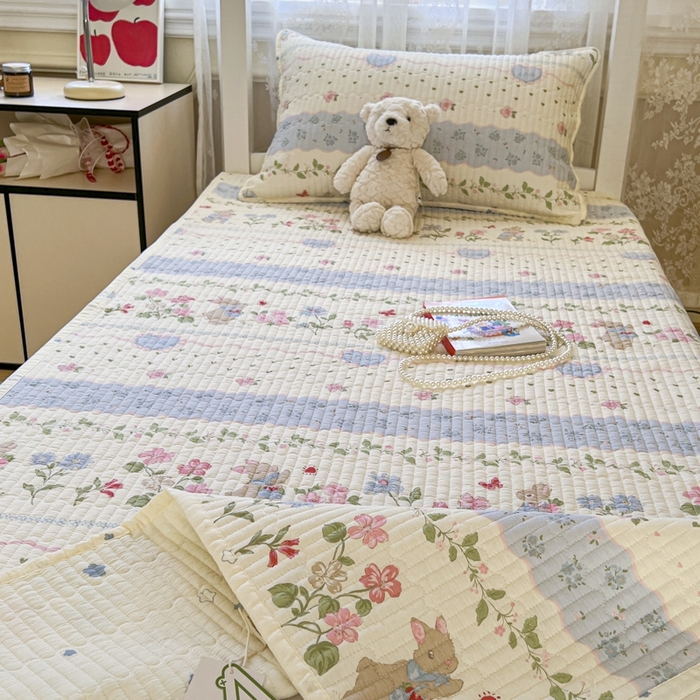 91家纺网 家纺一手货源 找家纺 舒居家纺 2025新款学生高温酵素砂洗双面全棉纯棉床盖 兔兔乐园