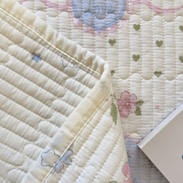 91家纺网 家纺一手货源 找家纺 舒居家纺 2025新款学生高温酵素砂洗双面全棉纯棉床盖 兔兔乐园