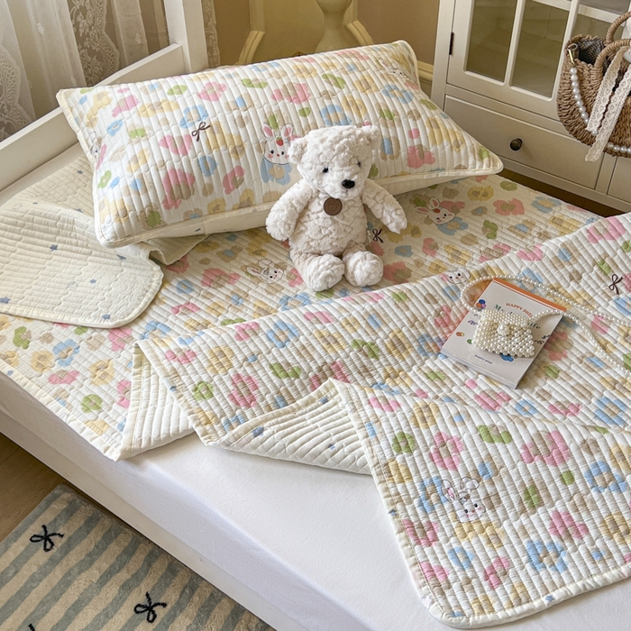 91家纺网 家纺一手货源 找家纺 舒居家纺 2025新款学生高温酵素砂洗双面全棉纯棉床盖 迷彩花兔