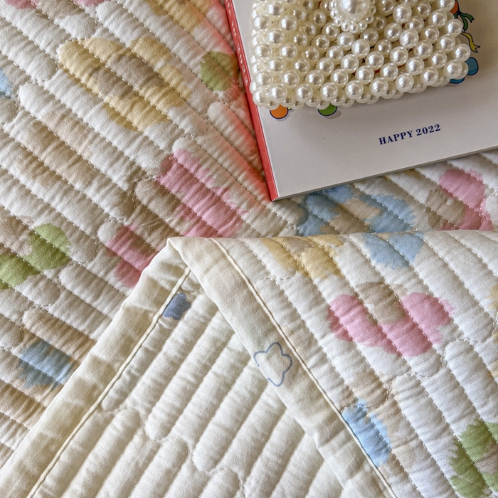 91家纺网 家纺一手货源 找家纺 舒居家纺 2025新款学生高温酵素砂洗双面全棉纯棉床盖 迷彩花兔