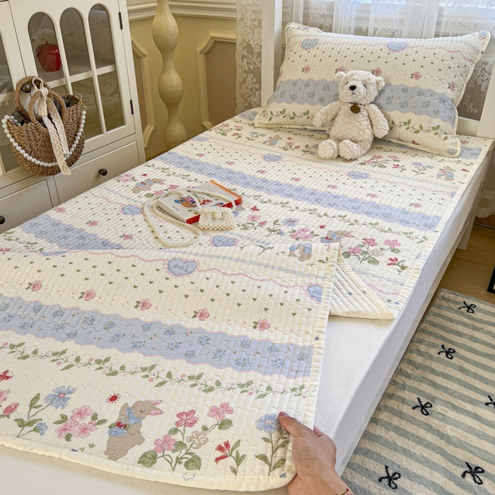 91家纺网 家纺一手货源 找家纺 舒居家纺 2025新款学生高温酵素砂洗双面全棉纯棉床盖 兔兔乐园