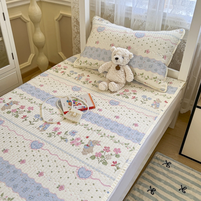 91家纺网 家纺一手货源 找家纺 舒居家纺 2025新款学生高温酵素砂洗双面全棉纯棉床盖 兔兔乐园