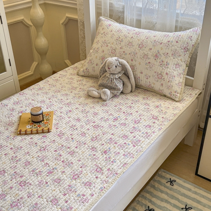 91家纺网 家纺一手货源 找家纺 舒居家纺 2025新款学生高温酵素砂洗双面全棉纯棉床盖 洛林--粉