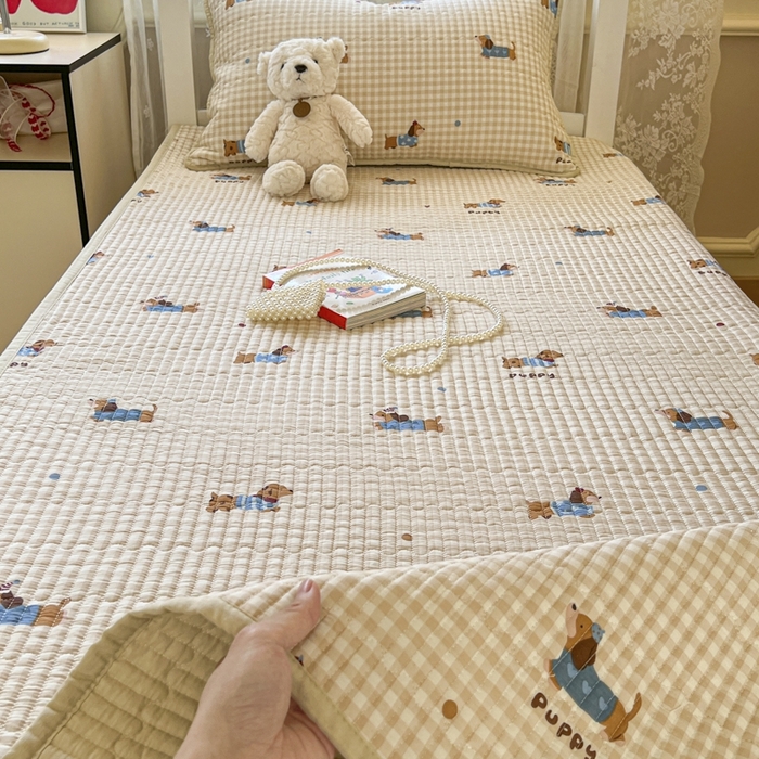 91家纺网 家纺一手货源 找家纺 舒居家纺 2025新款学生高温酵素砂洗双面全棉纯棉床盖 俏皮狗