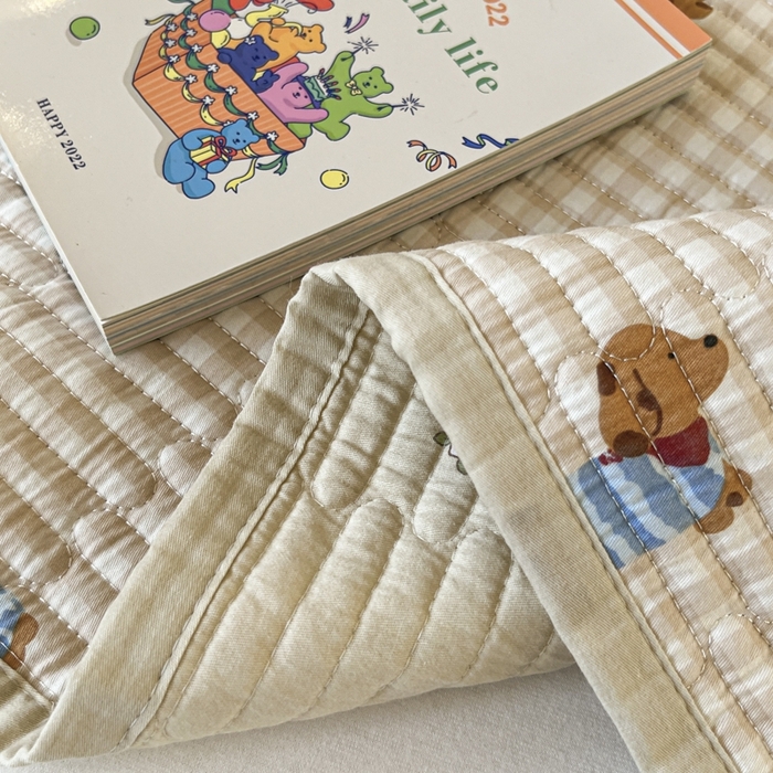 91家纺网 家纺一手货源 找家纺 舒居家纺 2025新款学生高温酵素砂洗双面全棉纯棉床盖 俏皮狗