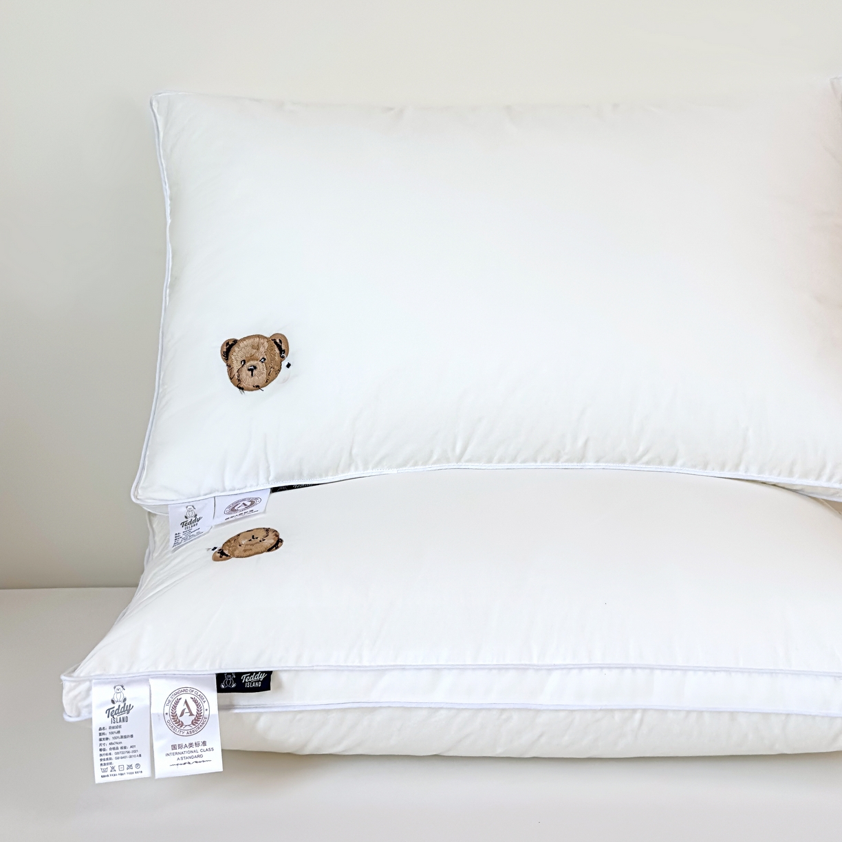 91家纺网 家纺一手货源 找家纺 （总）泰迪爱兰Teddy  2025新款全棉立体压边款3D 大片羽丝绒 枕芯