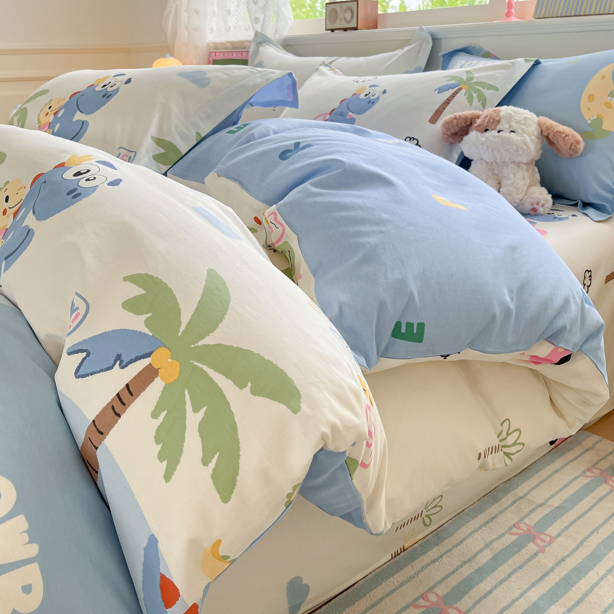 91家纺网 家纺一手货源 找家纺 花梦欣 2025新款全棉印花单品系列-单被套 度假恐龙