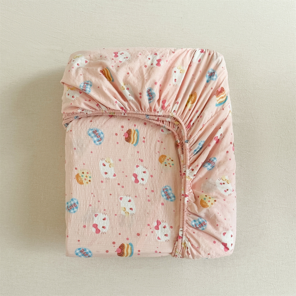 91家纺网 家纺一手货源 找家纺 多品家纺 2025新款超柔云感双层纱水洗棉单品床笠 布丁猫