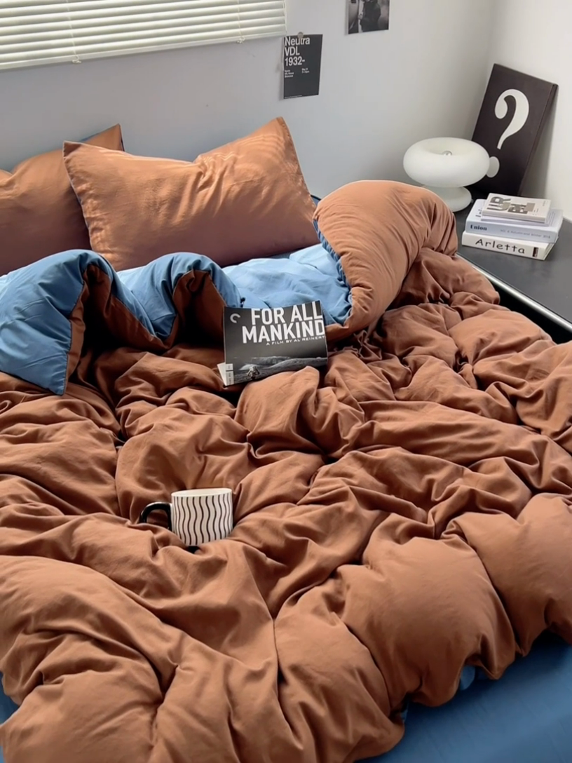 91家纺网 家纺一手货源 找家纺 思诺羽床笠 2025新款水洗棉四件套 克莱因蓝