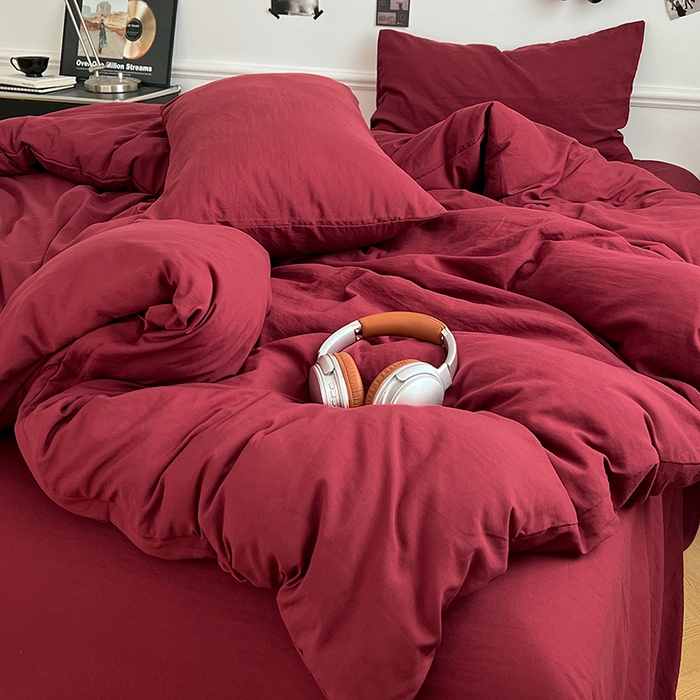 91家纺网 家纺一手货源 找家纺 思诺羽床笠 2025新款水洗棉四件套 胭脂红