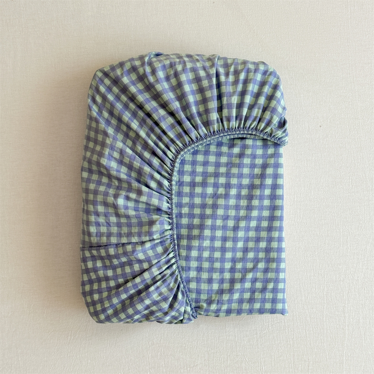 91家纺网 家纺一手货源 找家纺 多品家纺 2025新款超柔云感双层纱水洗棉单品床笠 绿格