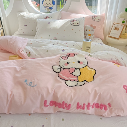 91家纺网 家纺一手货源 找家纺 （总）罗亿家纺 2025新款110g高克重云朵棉直播热款毛巾绣四件套