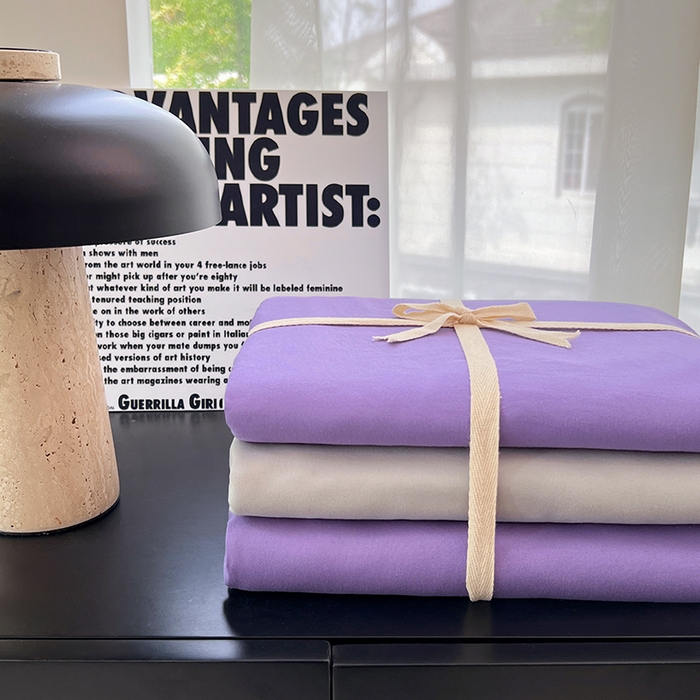 91家纺网 家纺一手货源 找家纺 思诺羽床笠 2025新款水洗棉四件套 罗兰紫拼灰